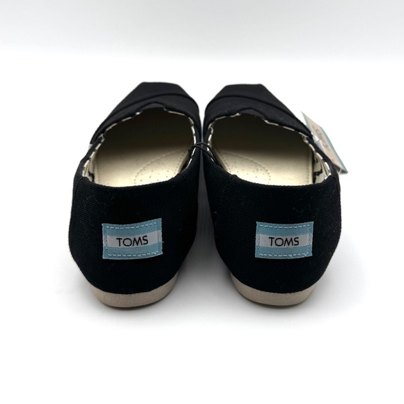 NWT TOMS Classic Canvas Slip-On Shoe, Black/White, Women's Size 6 - Picture 4 of 11